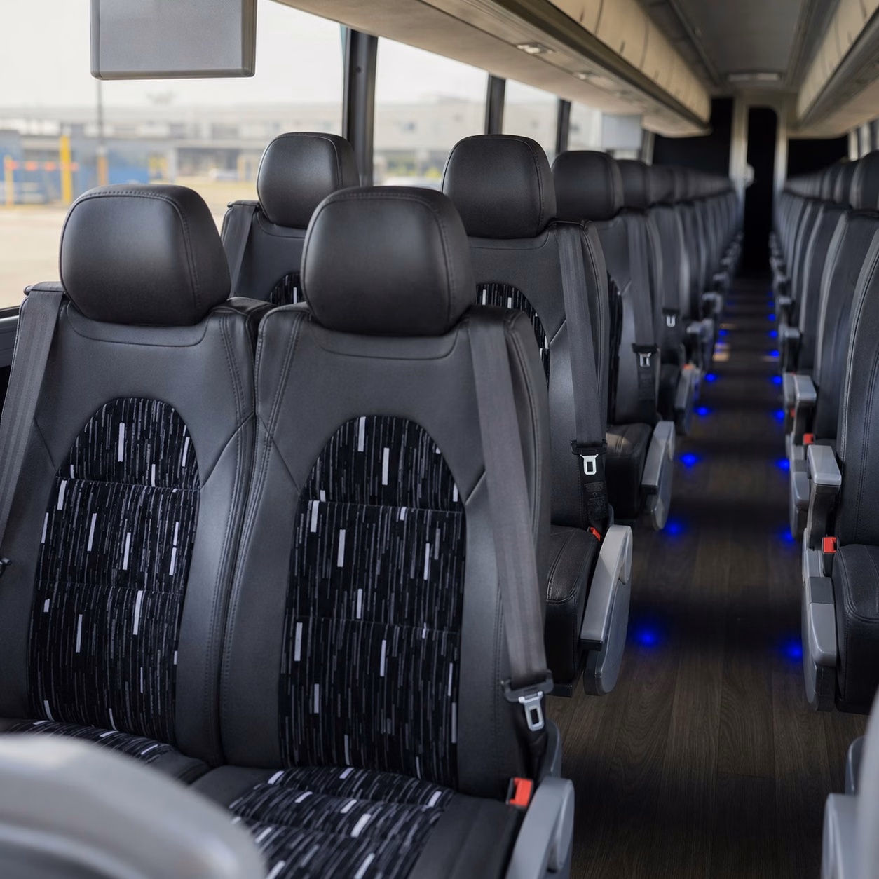 instant online bus rental quotes in omaha