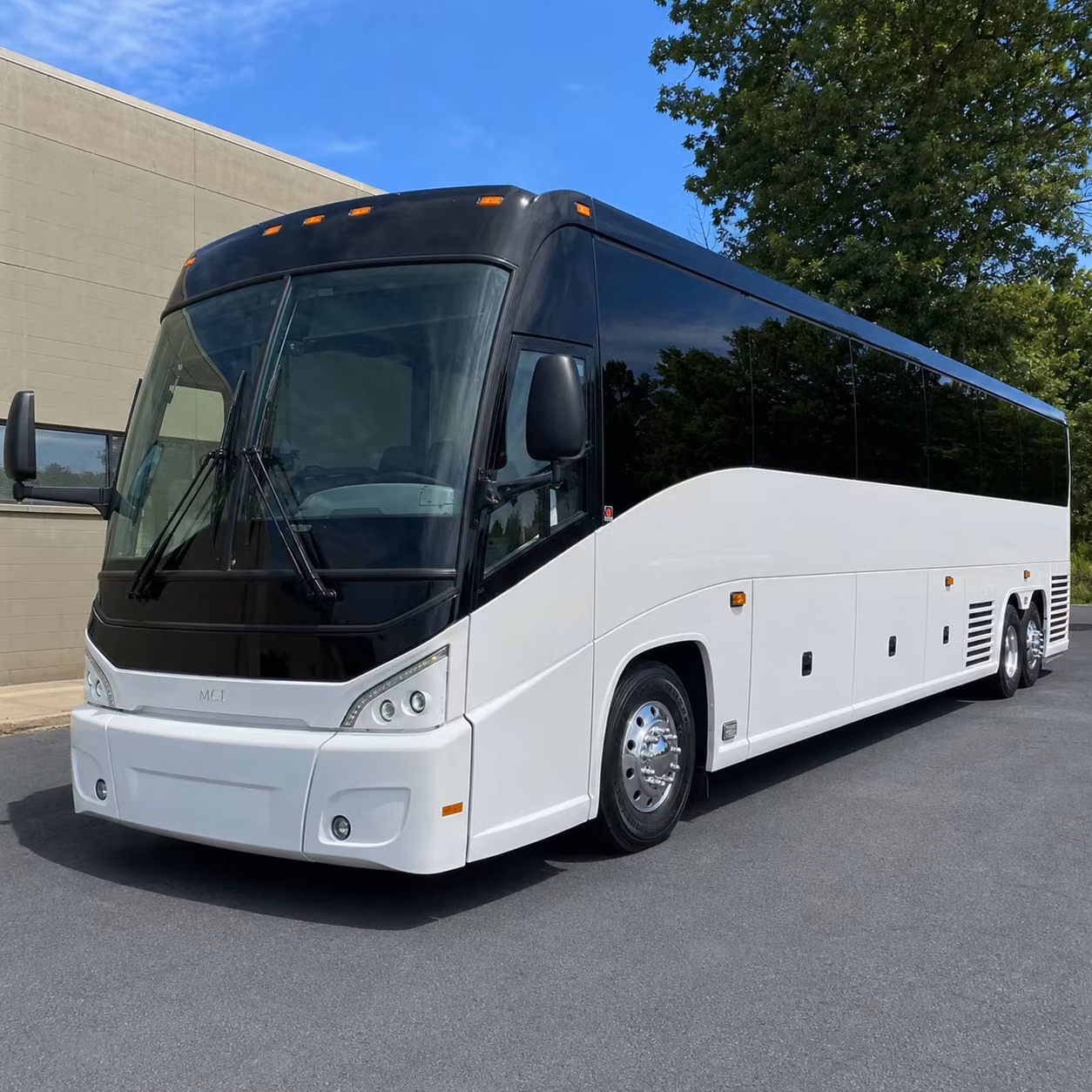 senior ministry elderly congregation shuttles across omaha