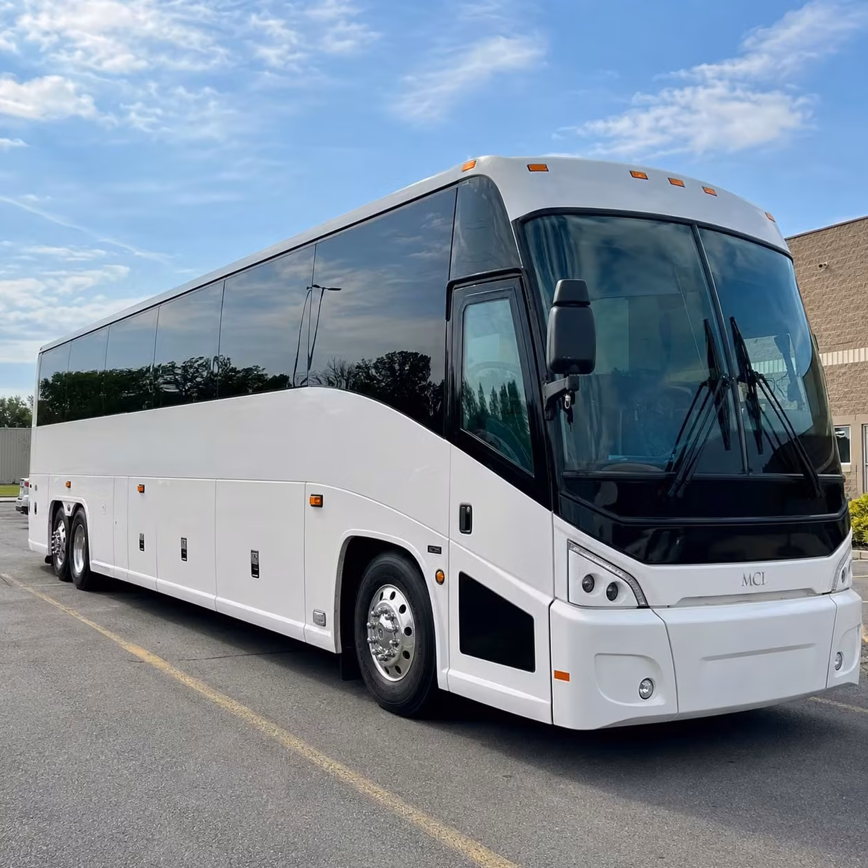 stir cove and outdoor venue concert shuttles in the omaha area